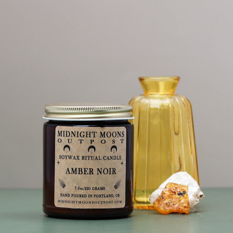 Amber Noir Soy Candle