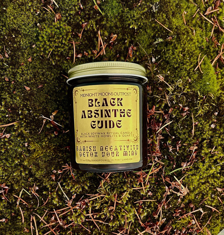 Black Absinthe Guide soy candle