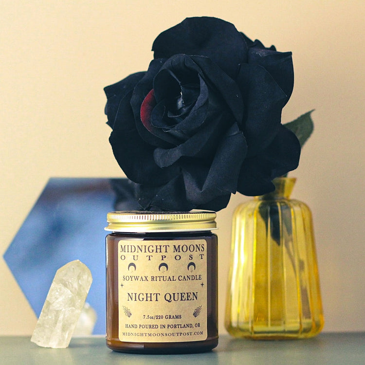 Night Queen Soy Candle