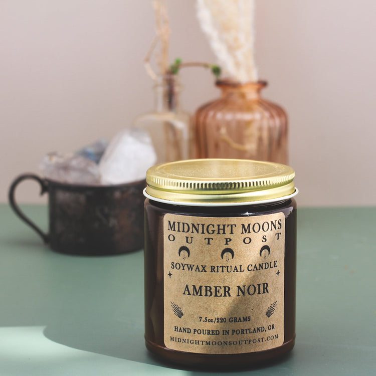 Amber Noir Soy Candle