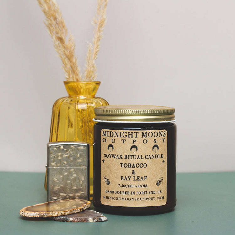 Tobacco & Bayleaf Soy Candle