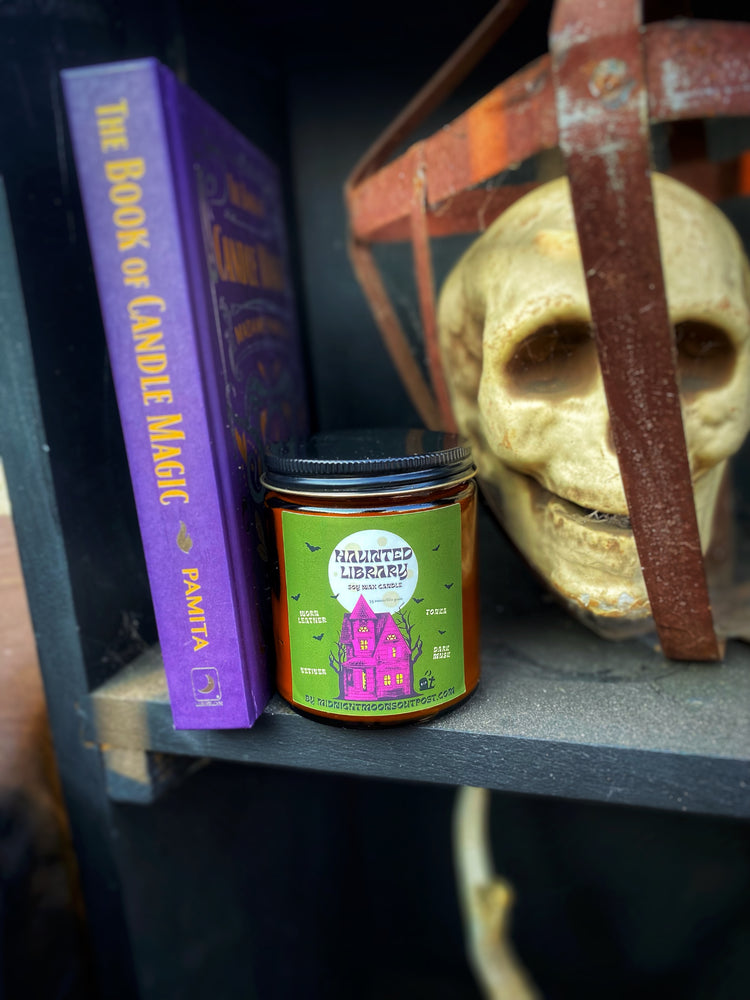 HAUNTED LIBRARY CANDLE